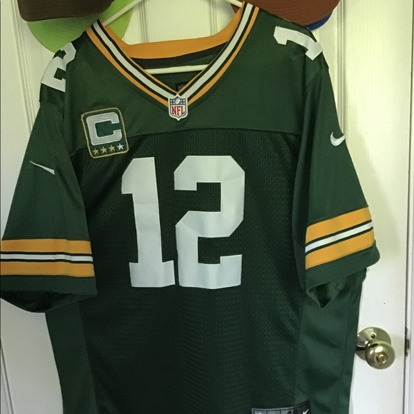 aaron rodgers captain jersey